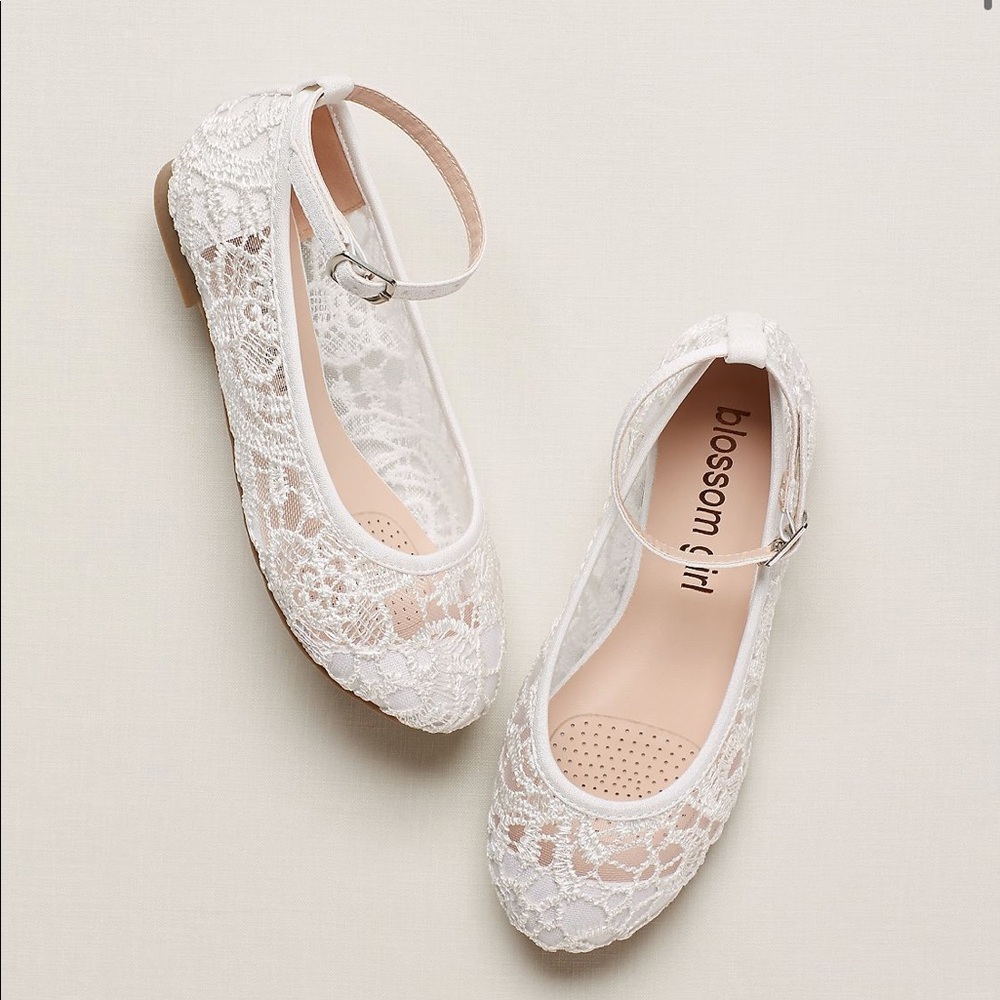 Flower Girl Crochet Lace Ballet Flats
